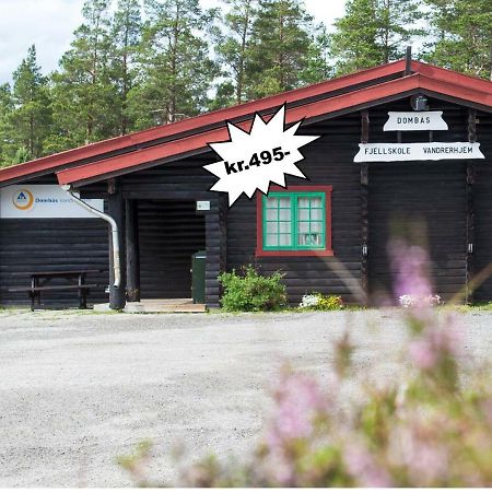 Dombas Hostel Exterior photo