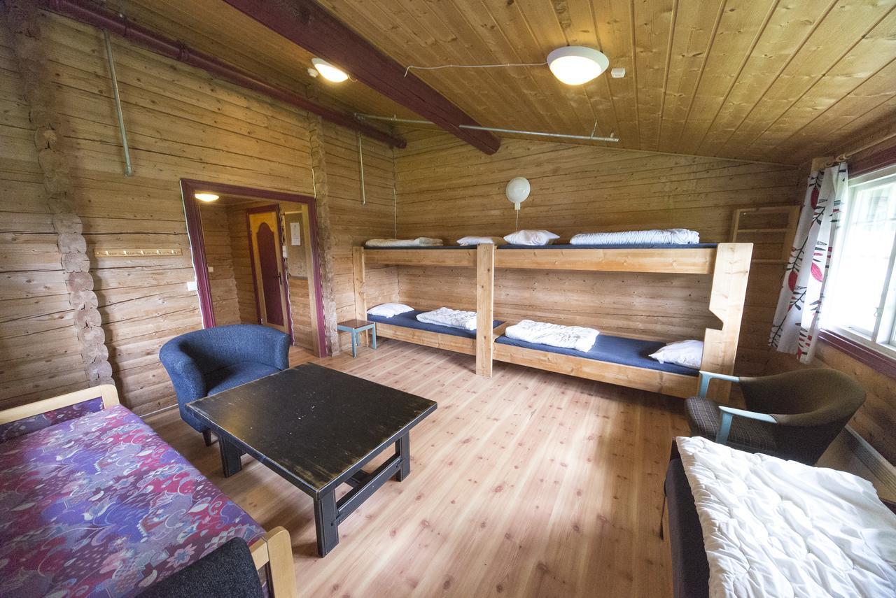 Dombas Hostel Exterior photo